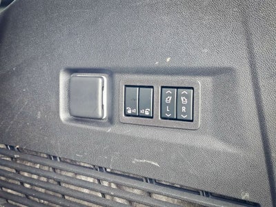 2023 GMC Yukon 4WD SLT