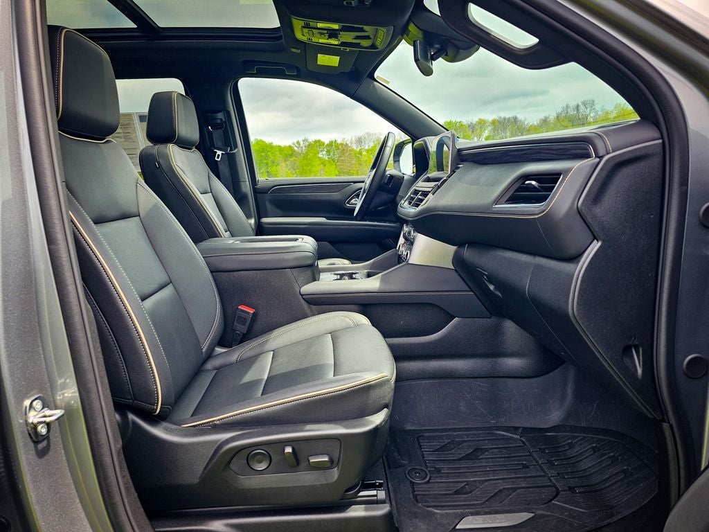 2023 GMC Yukon 4WD SLT