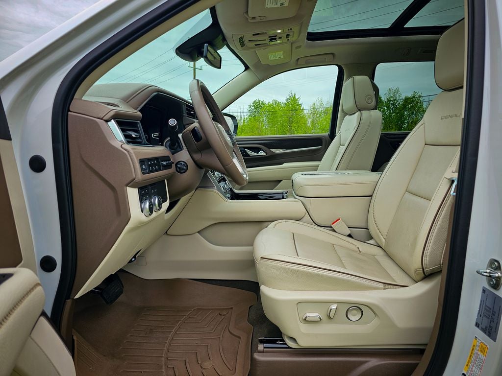 2023 GMC Yukon 4WD Denali