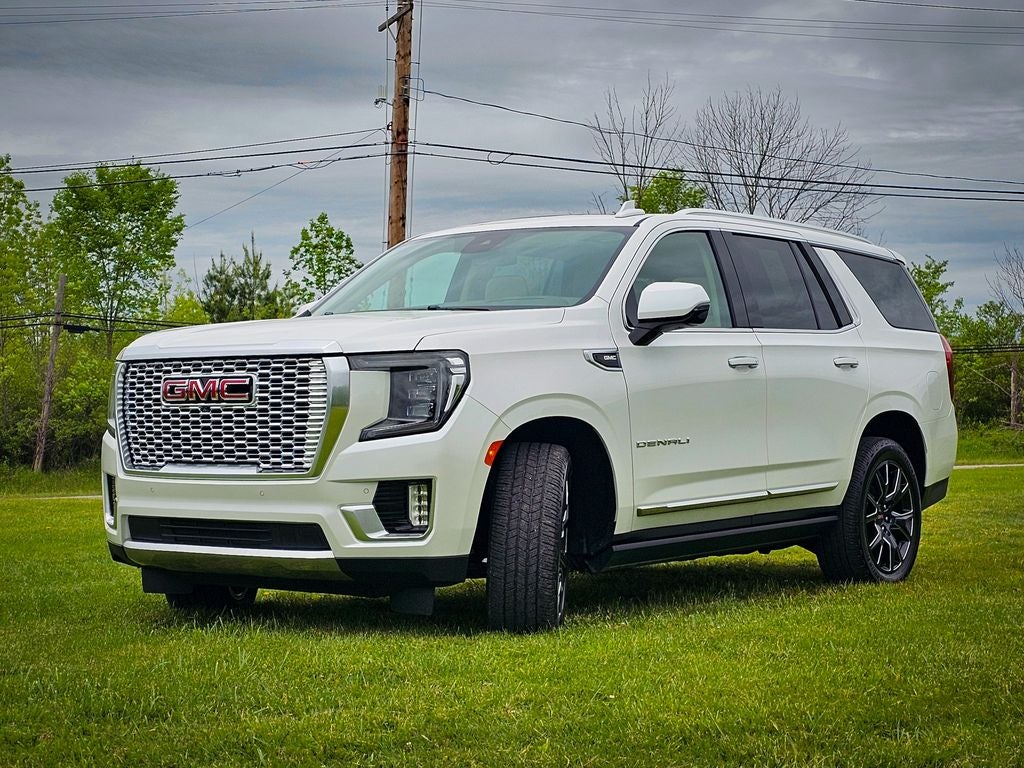 2023 GMC Yukon 4WD Denali