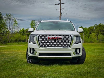 2023 GMC Yukon 4WD Denali