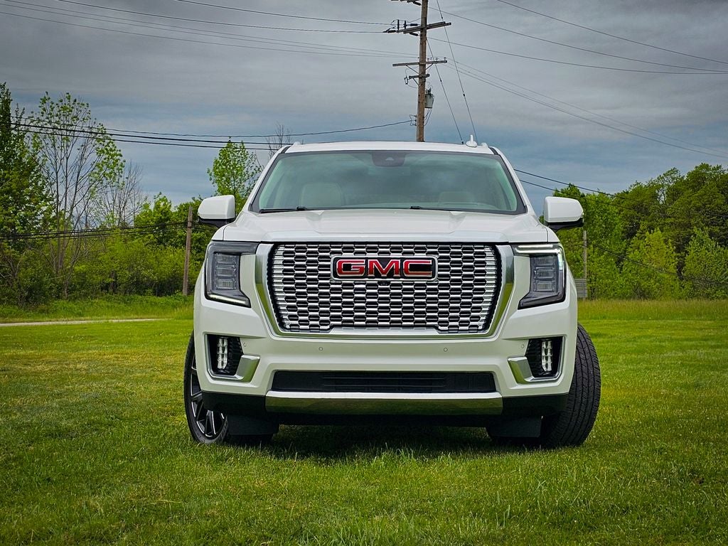 2023 GMC Yukon 4WD Denali