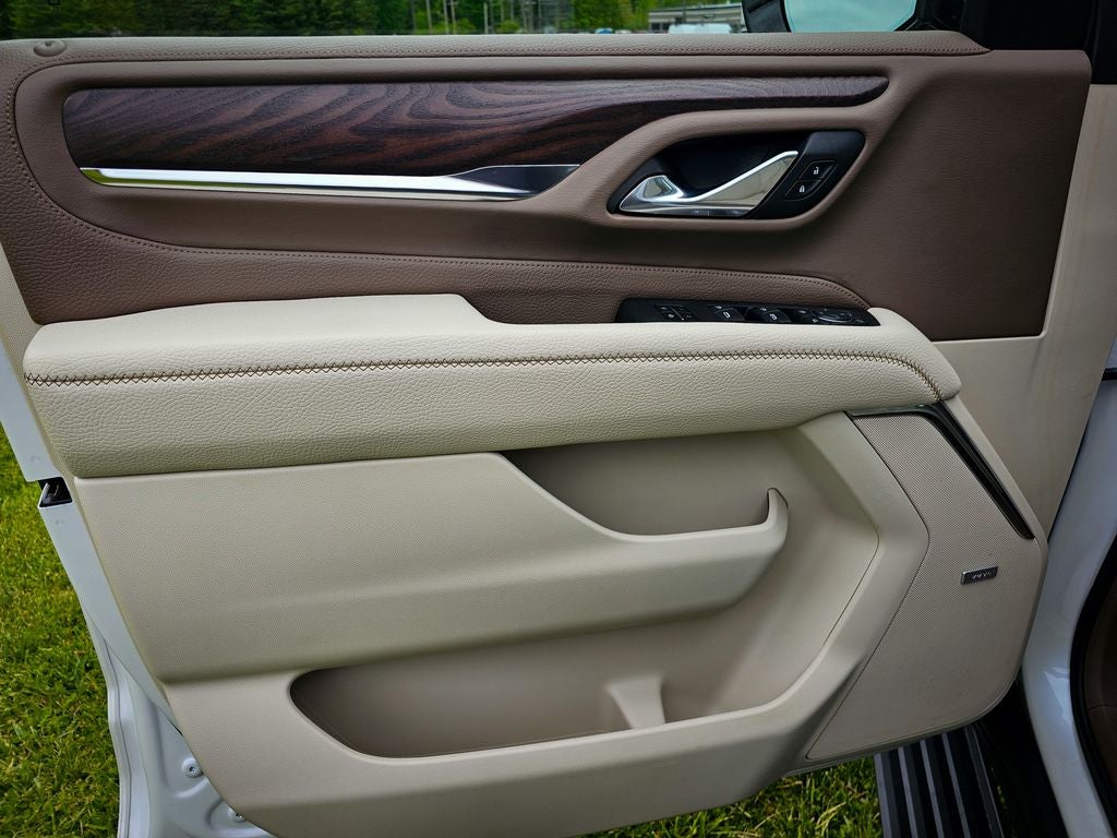 2023 GMC Yukon 4WD Denali