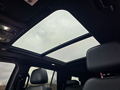 2022 GMC Yukon 4WD Denali