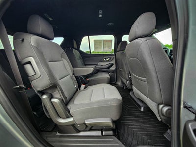 2023 Chevrolet Traverse AWD LT Cloth