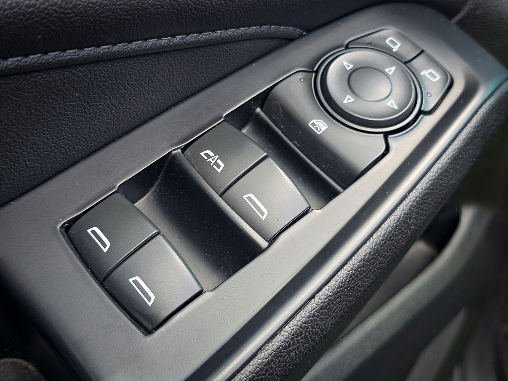 2022 Chevrolet Traverse AWD LT Cloth