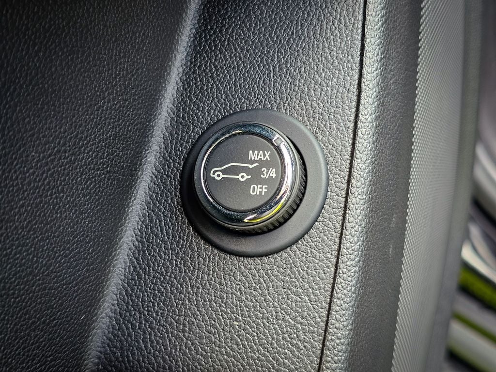 2022 Chevrolet Traverse AWD LT Cloth