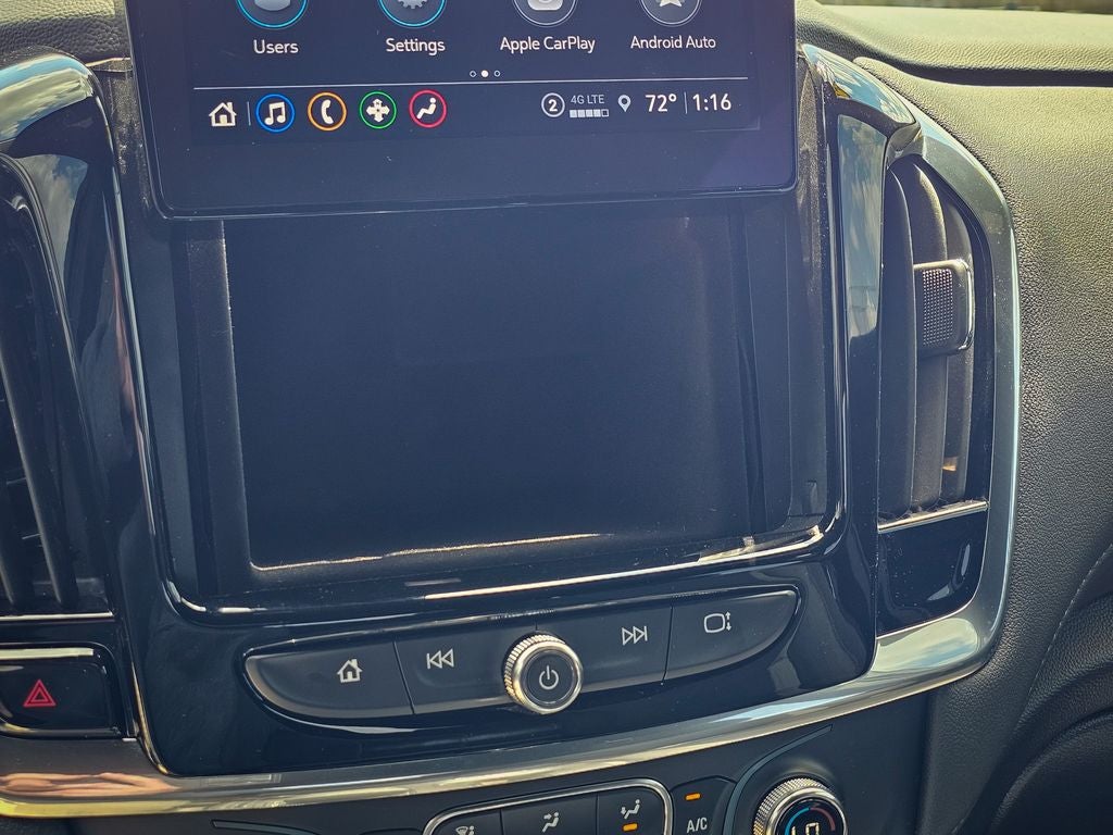 2022 Chevrolet Traverse AWD LT Cloth