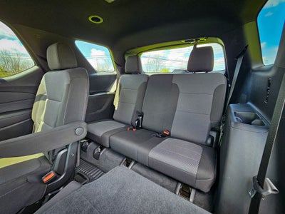 2022 Chevrolet Traverse AWD LT Cloth