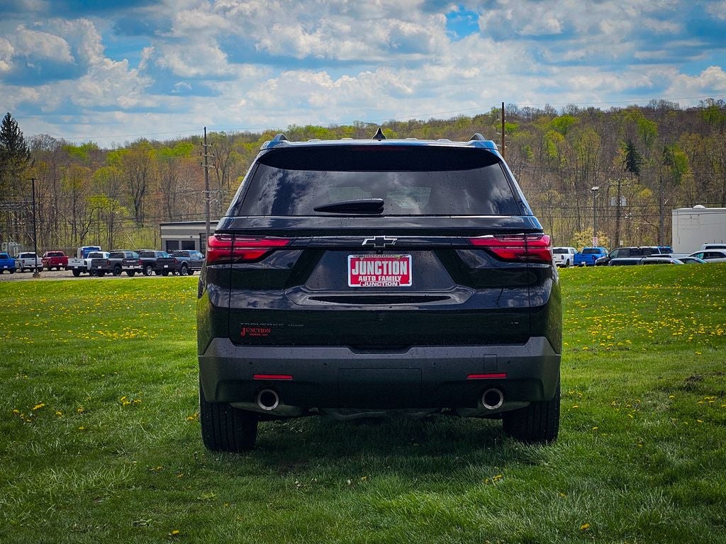 2022 Chevrolet Traverse AWD LT Cloth