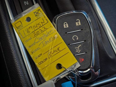 2022 Chevrolet Traverse AWD LT Cloth