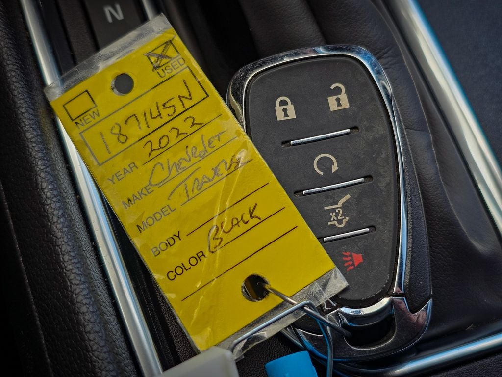 2022 Chevrolet Traverse AWD LT Cloth