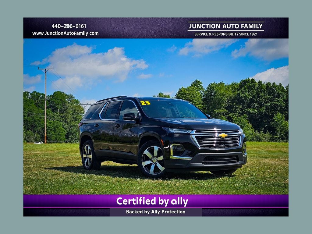 2023 Chevrolet Traverse AWD LT Leather