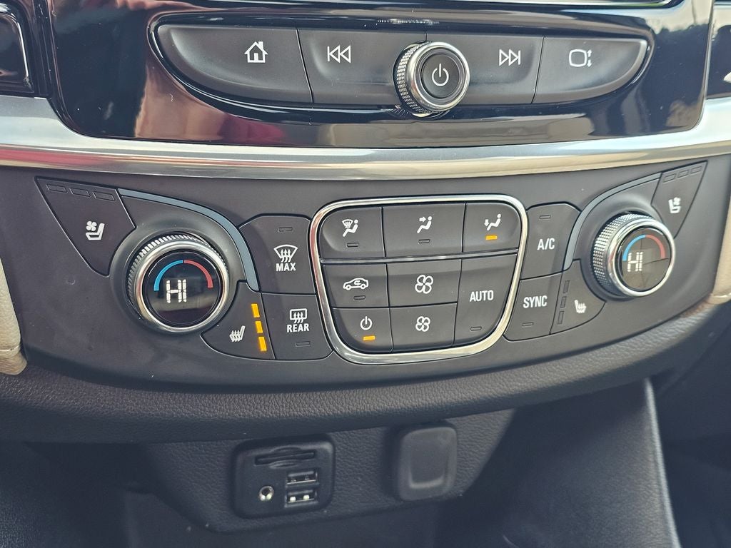 2023 Chevrolet Traverse AWD Premier