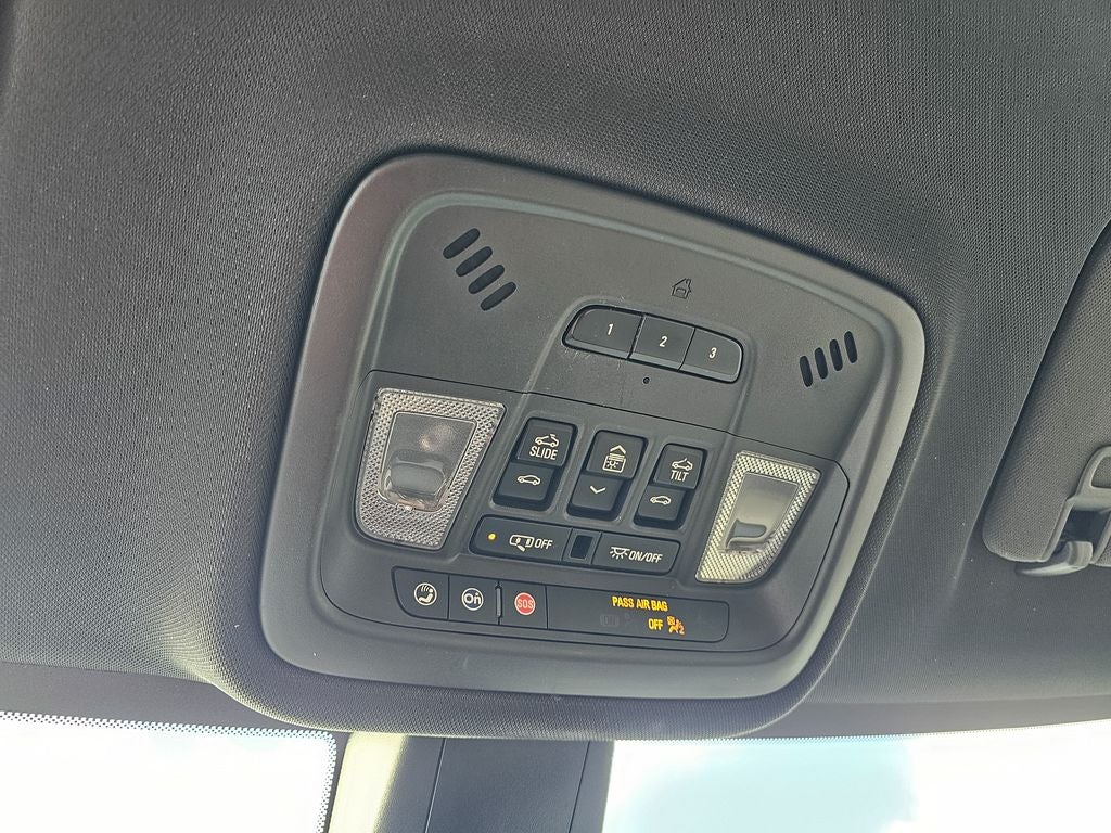 2023 Chevrolet Traverse AWD Premier