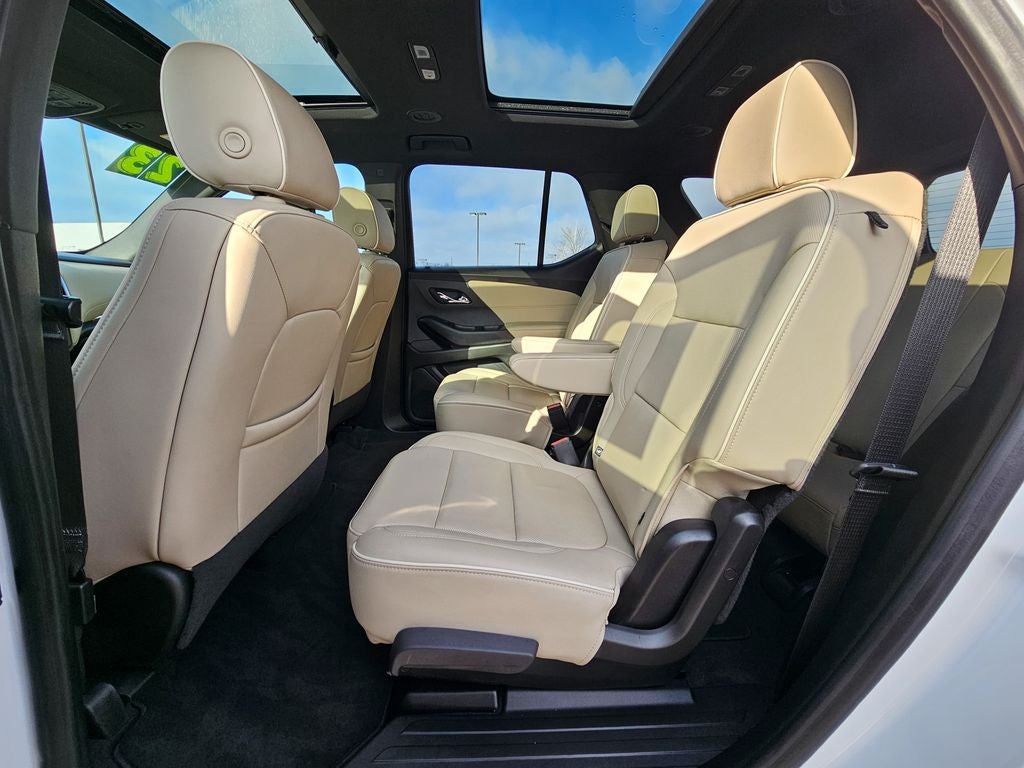 2023 Chevrolet Traverse AWD Premier