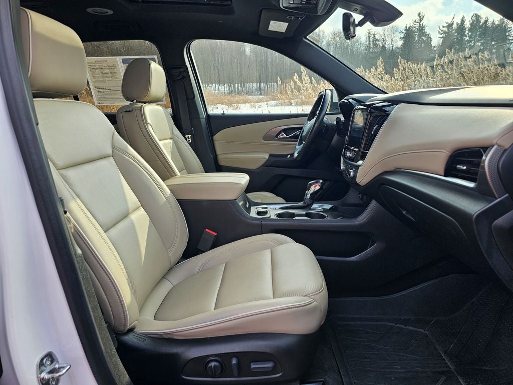 2023 Chevrolet Traverse AWD Premier