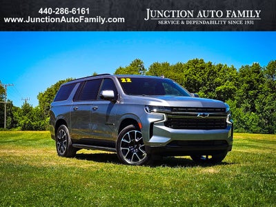 2022 Chevrolet Suburban 4WD RST