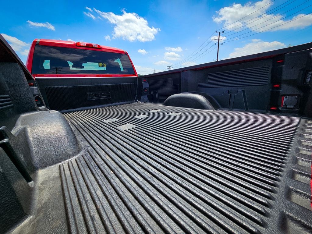 2024 GMC Sierra 3500HD 4WD Regular Cab Long Bed Pro