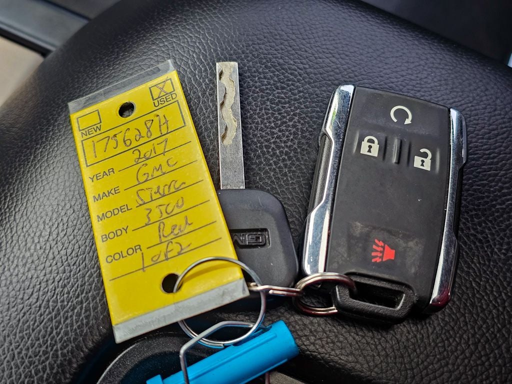 2017 GMC Sierra 3500HD Denali