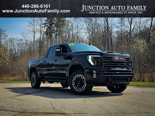 2024 GMC Sierra 2500HD 4WD Crew Cab Standard Bed AT4