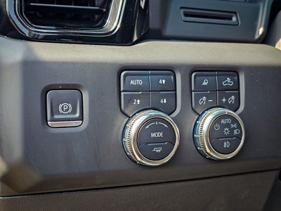 2024 GMC Sierra 2500HD 4WD Crew Cab Standard Bed AT4