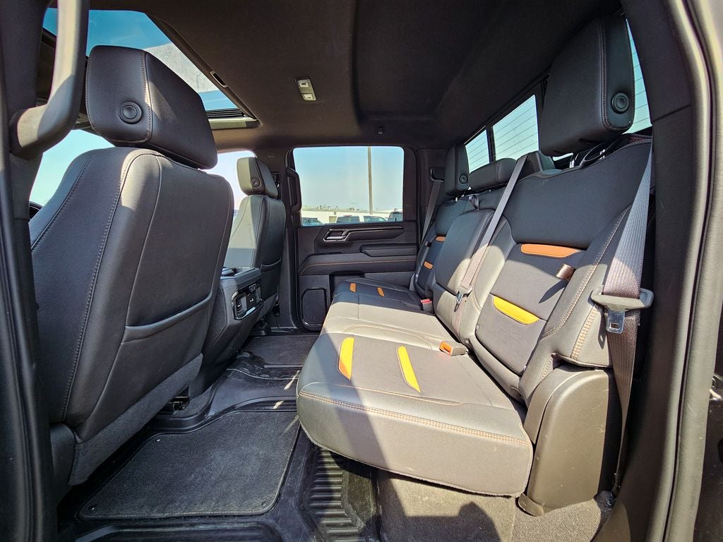 2024 GMC Sierra 2500HD 4WD Crew Cab Standard Bed AT4