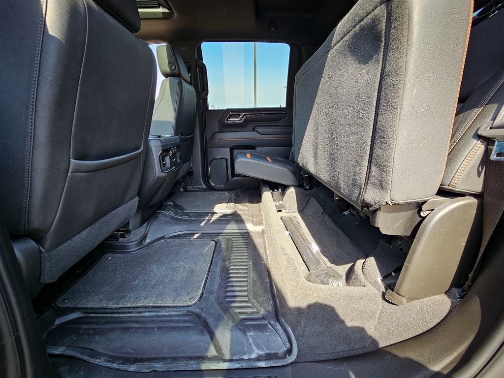 2024 GMC Sierra 2500HD 4WD Crew Cab Standard Bed AT4