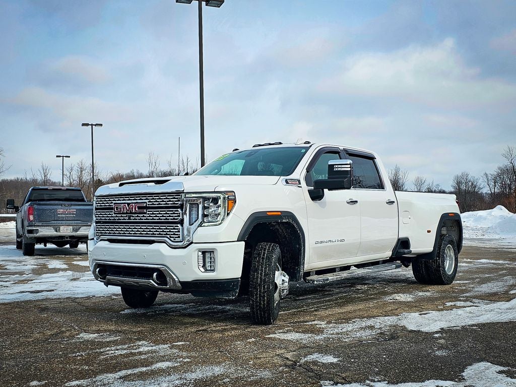 2022 GMC Sierra 3500HD 4WD Crew Cab Long Bed Denali