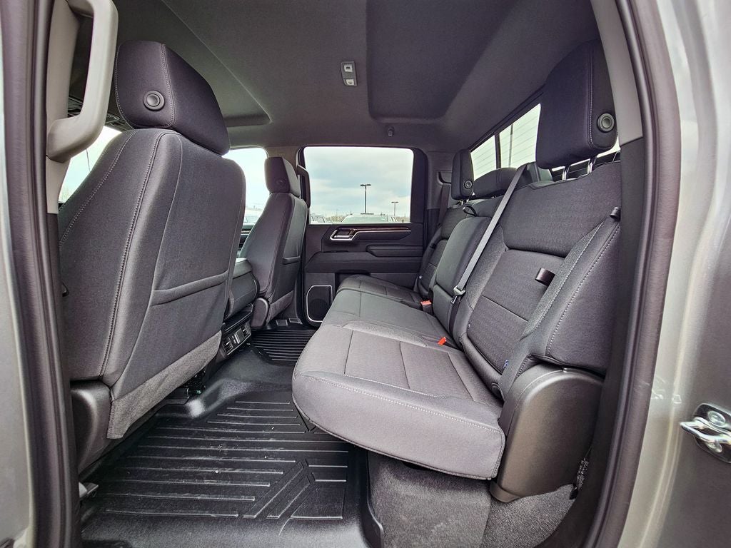 2025 GMC Sierra 2500HD 4WD Crew Cab Standard Bed SLE