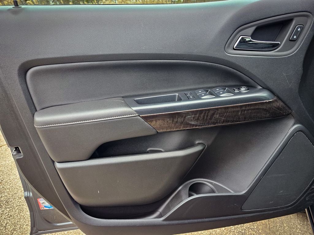 2022 GMC Canyon 4WD Crew Cab Short Box Elevation