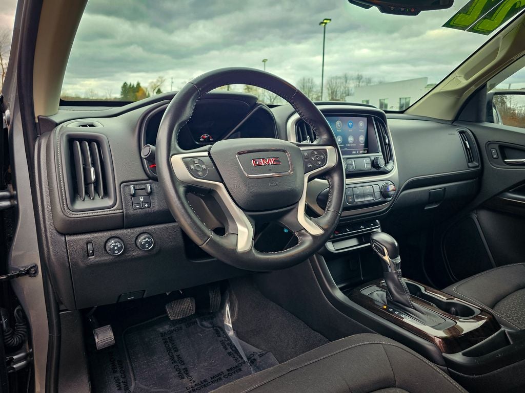 2022 GMC Canyon 4WD Crew Cab Short Box Elevation
