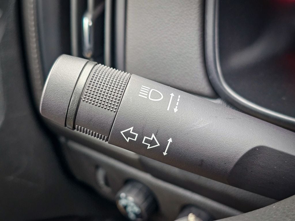 2022 GMC Canyon 4WD Crew Cab Short Box Elevation