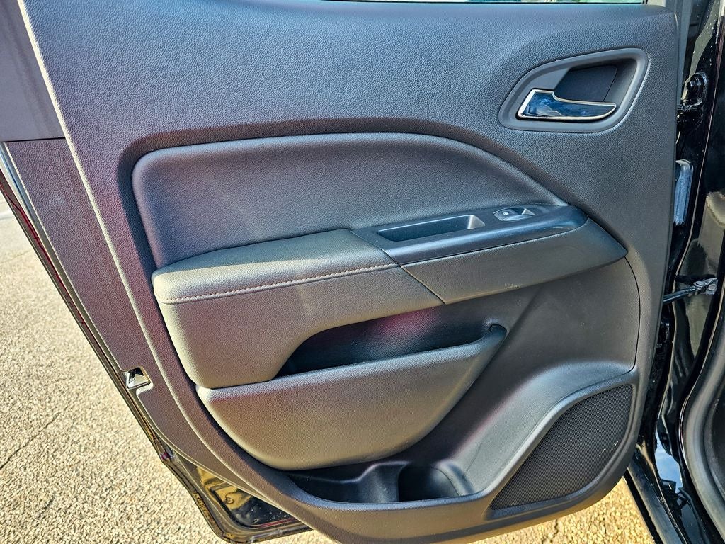 2021 GMC Canyon 4WD Crew Cab Short Box AT4 - Cloth