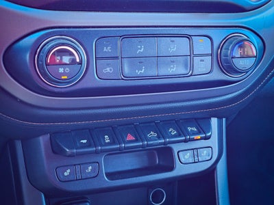 2021 GMC Canyon 4WD Crew Cab Short Box AT4 - Leather