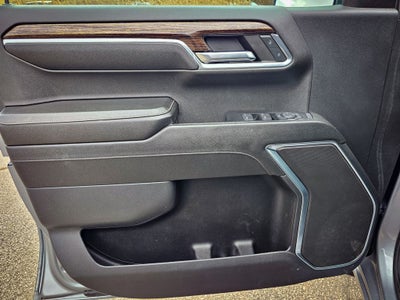 2024 GMC Sierra 1500 4WD Double Cab Standard Box SLE