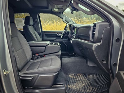 2024 GMC Sierra 1500 4WD Double Cab Standard Box SLE