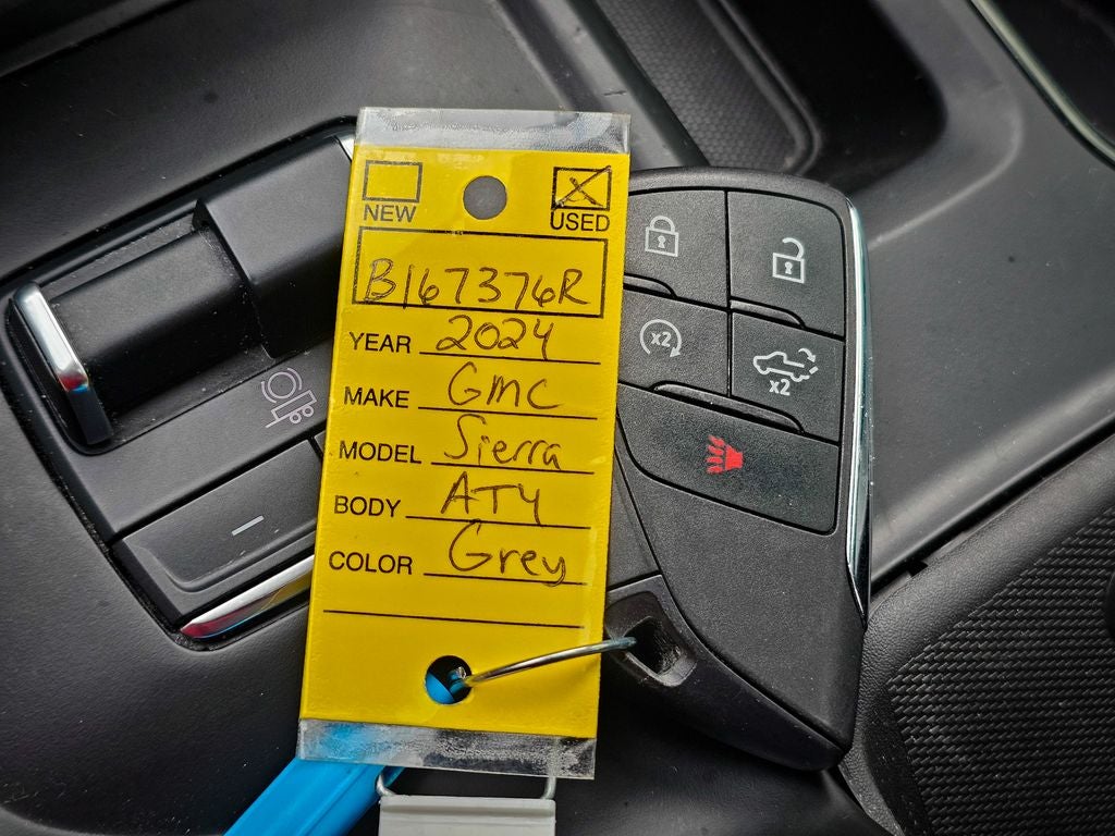 2024 GMC Sierra 1500 4WD Crew Cab Short Box AT4