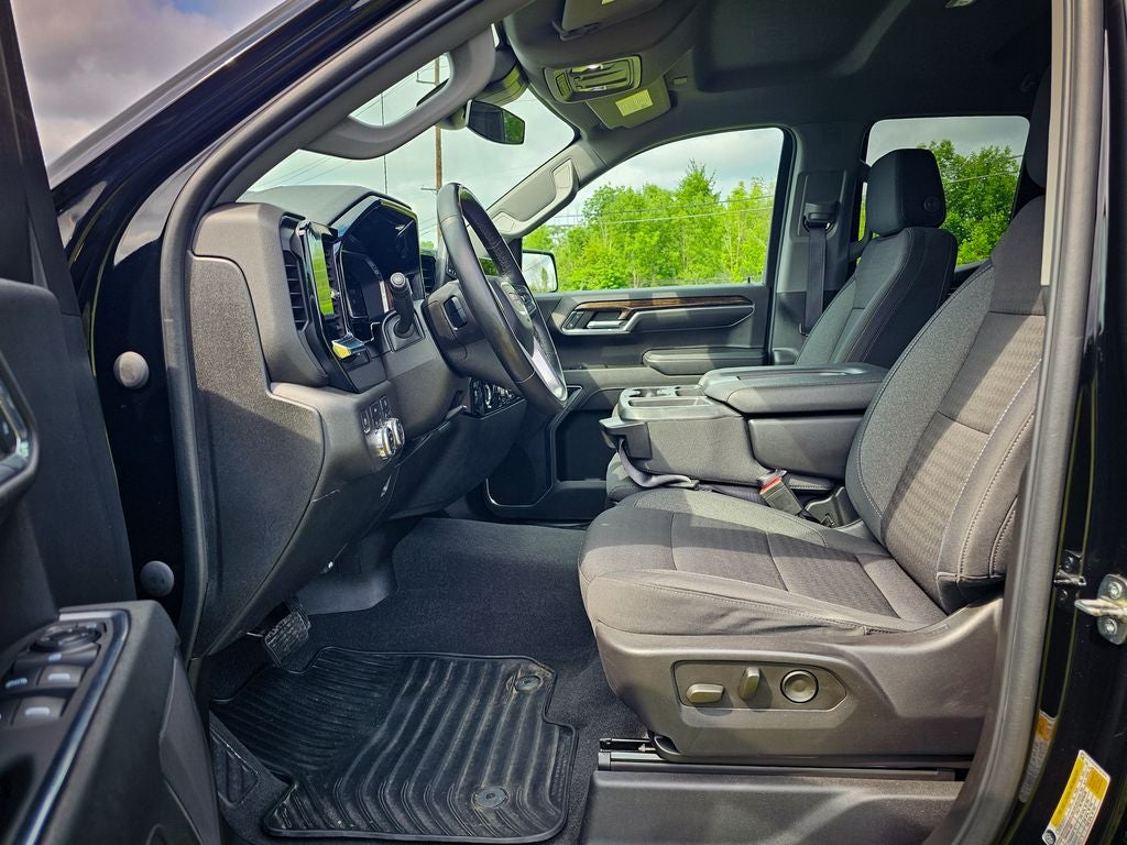 2023 GMC Sierra 1500 4WD Double Cab Standard Box Elevation with 3SB