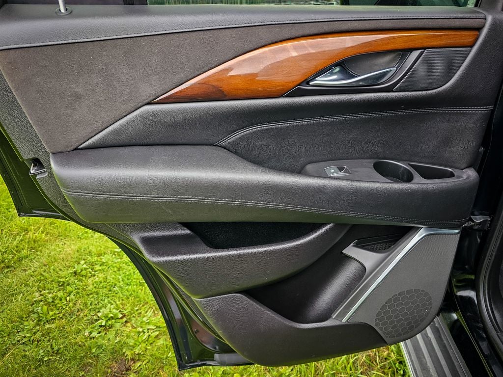 2020 Cadillac Escalade 2WD Luxury
