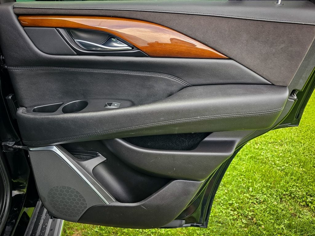 2020 Cadillac Escalade 2WD Luxury