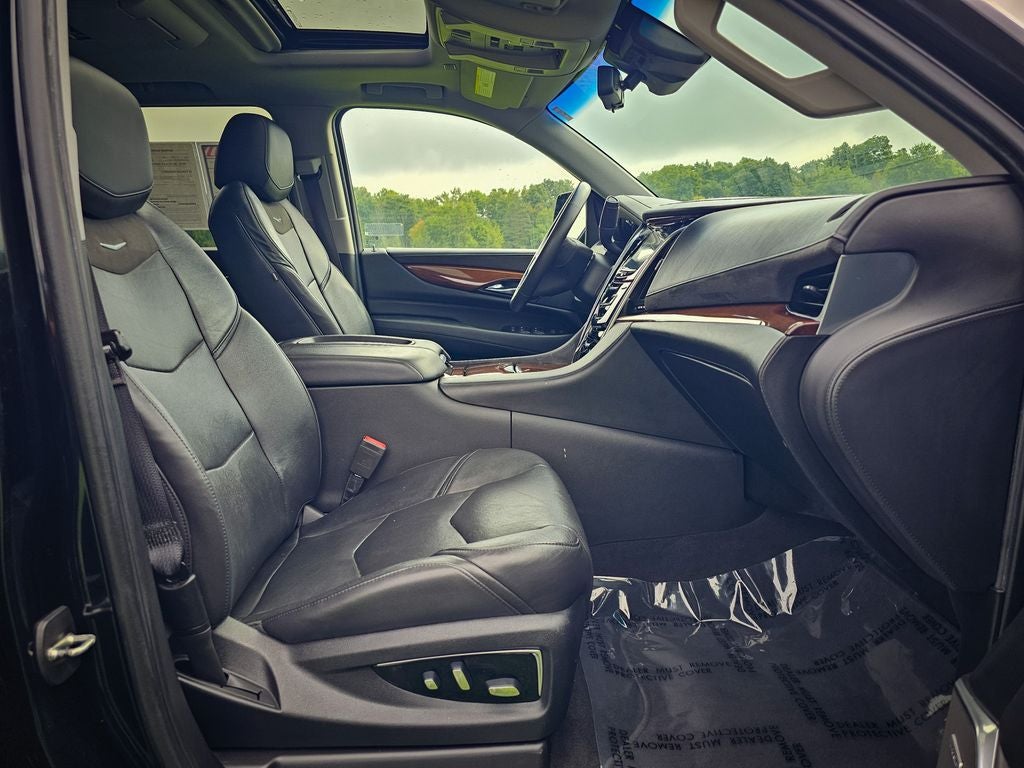 2020 Cadillac Escalade 2WD Luxury