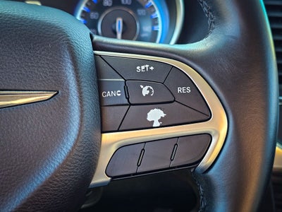 2016 Chrysler 300 Limited