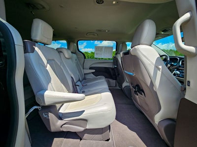 2020 Chrysler Pacifica Touring L Plus