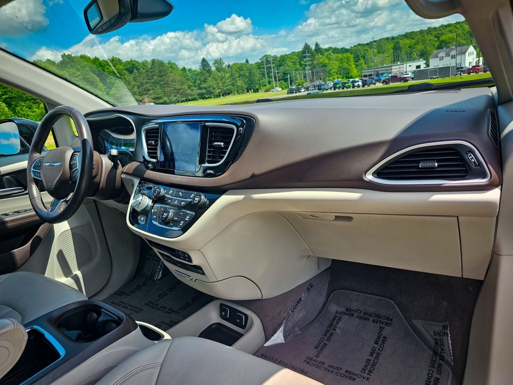 2020 Chrysler Pacifica Touring L Plus