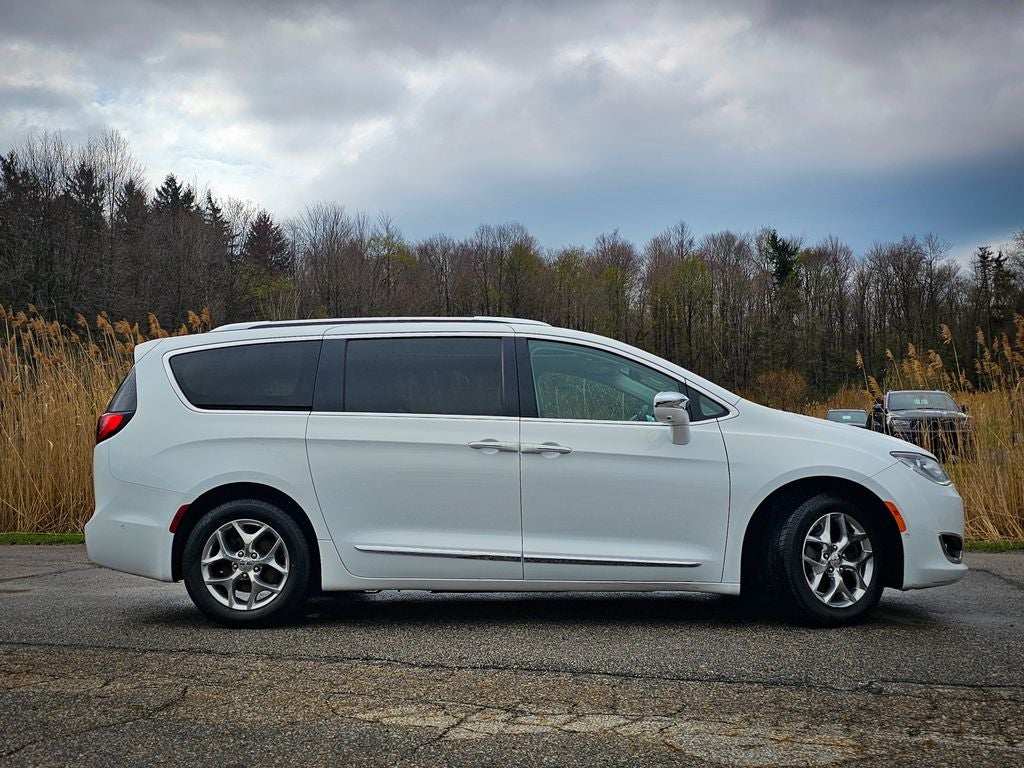 2019 Chrysler Pacifica Limited