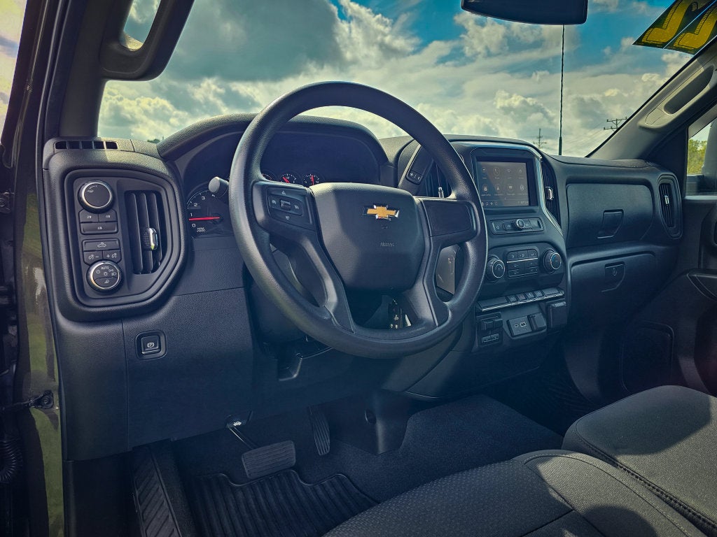2022 Chevrolet Silverado 2500HD 4WD Crew Cab Standard Bed Custom