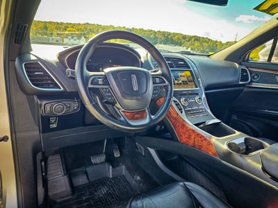 2019 Lincoln Nautilus Select