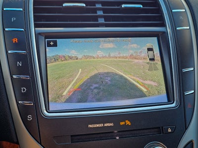 2019 Lincoln Nautilus Select