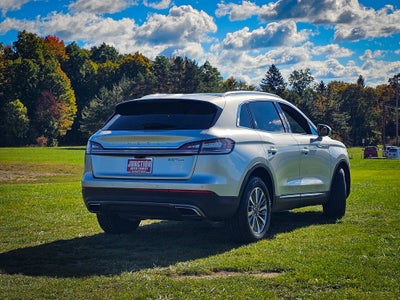 2019 Lincoln Nautilus Select